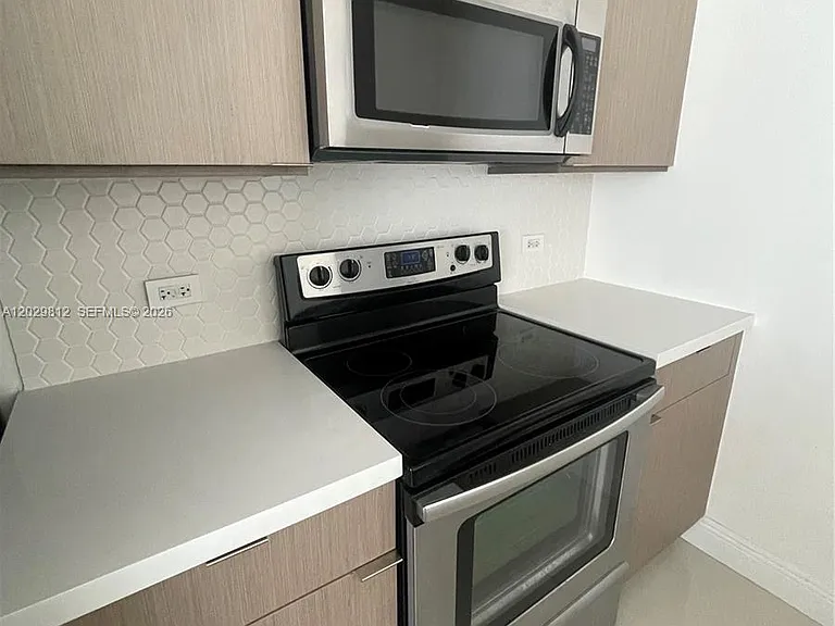 1861 NW South River Dr #1403 — Photo 7