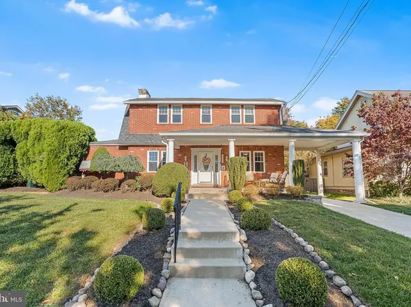 524 Sagamore Rd, Havertown, PA 19083