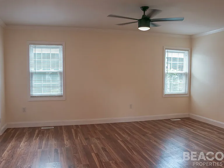 304 Kidder St — Photo 16