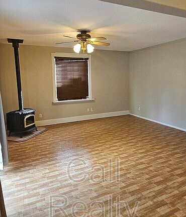 3rd image of 1504 S Latawah St