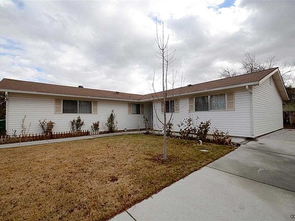 2nd image of 855 La Sierra Ct