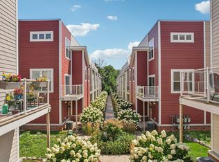 Row House 31, Milwaukee, WI 53212