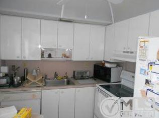 716 Burgundy St #O, Delray Beach, FL 33484