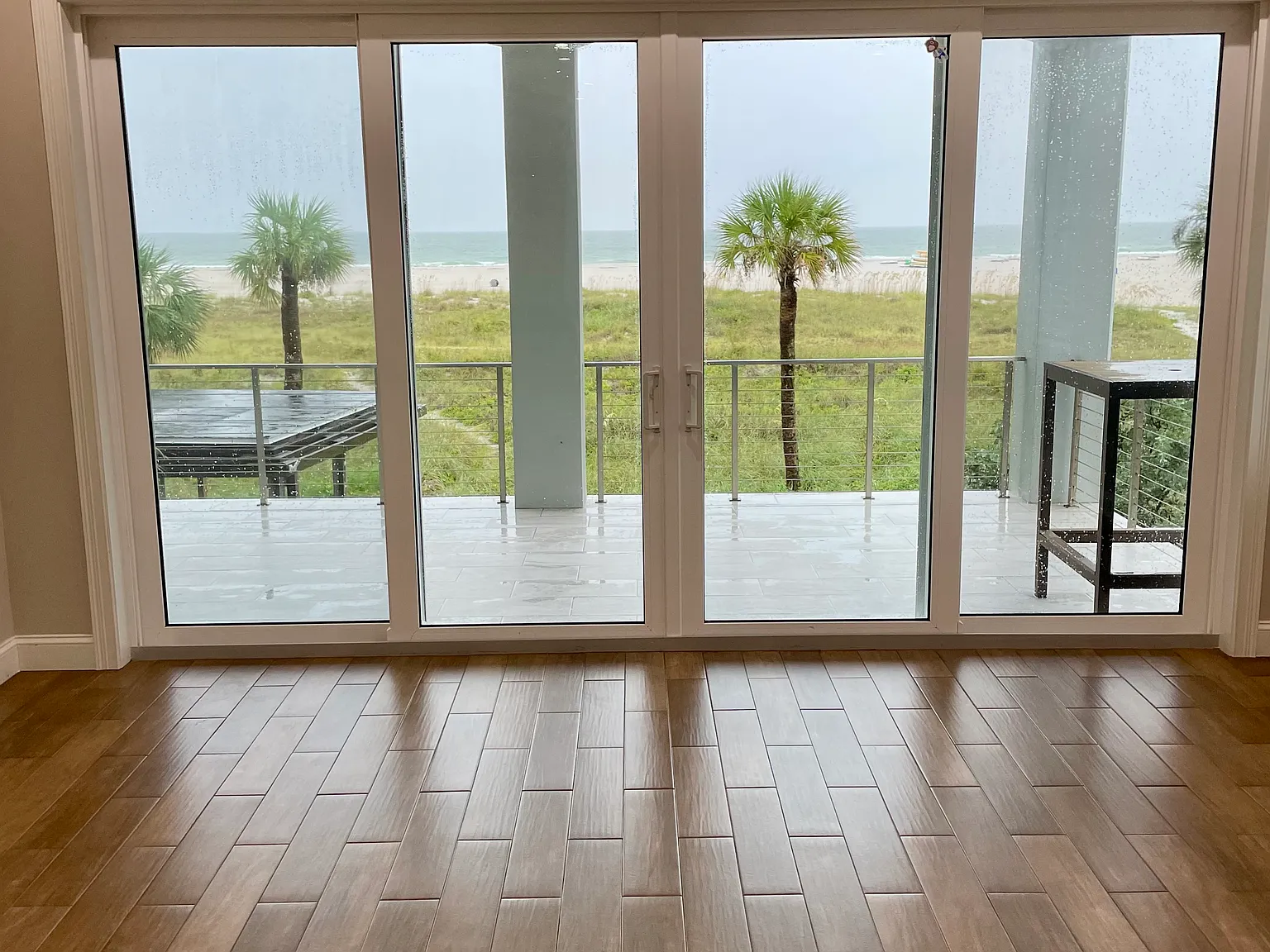 2 bed, 1010 sqft, $3,585 — Photo 1