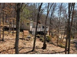 60 Sunset Dr, Center Barnstead, NH 03225