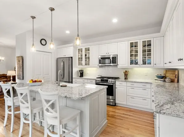 30 Hatherly Rise #30, Plymouth, MA 02360
