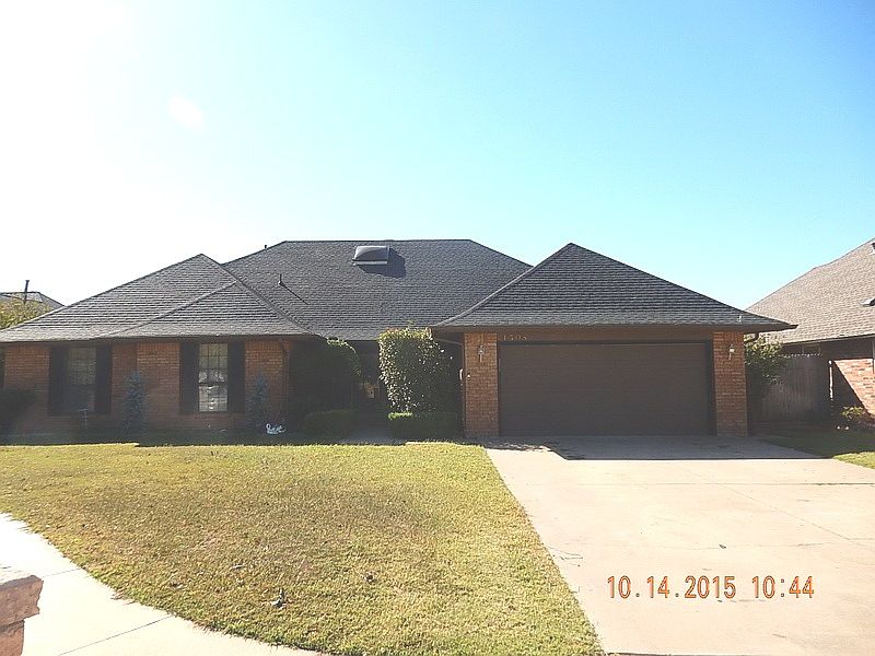 1st image of 1308 SW 107th Pl