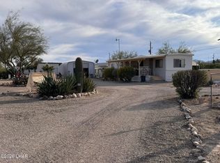 587 W Pyramid St, Quartzsite, AZ 85346