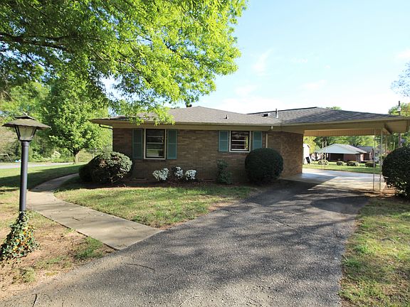 2nd image of 200 Rock Creek Dr