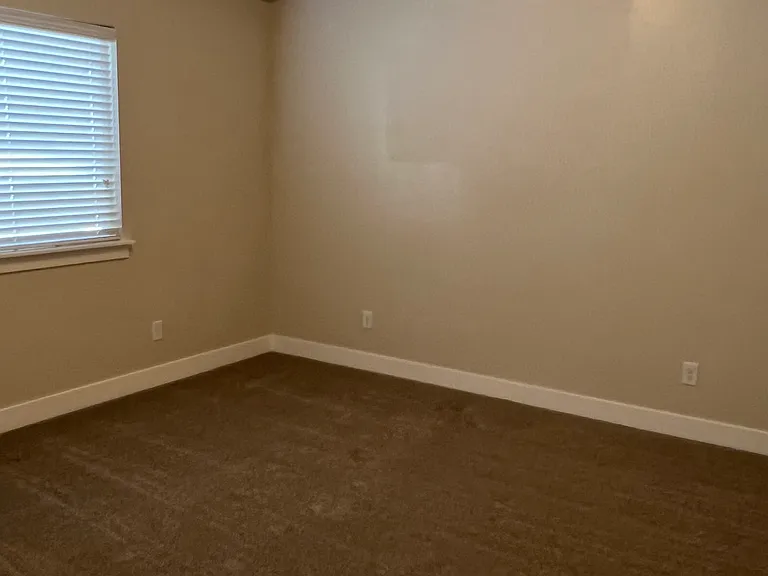 50 N 2050 W — Photo 16