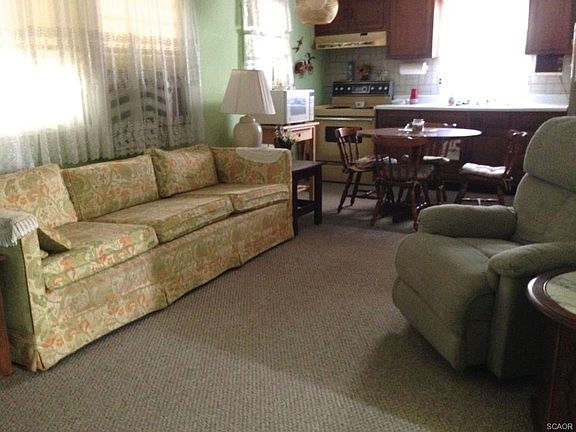 2nd image of 22887 Dogwood Dr