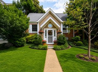 3113 38th St NW, Washington, DC 20016
