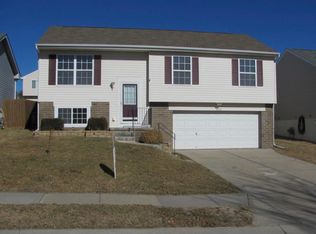 16502 Burdette St, Omaha, NE 68116