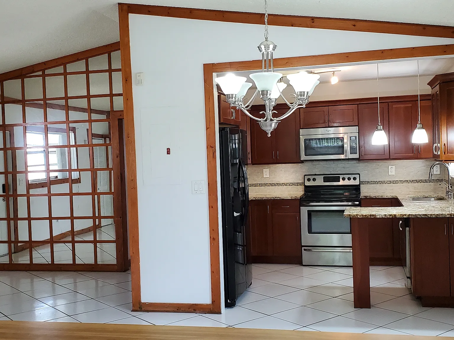 4 bed, 1500 sqft, $2,800 — Photo 4
