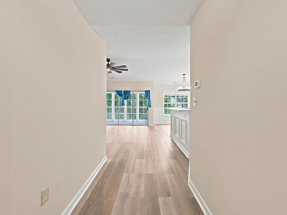 3rd image of 4810 Innisbrook Ct. #211