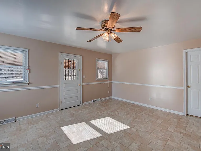 10605 Willetts Crossing Rd — Photo 8