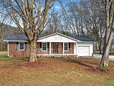396 Jefferson Ave, Sparta, TN, 38583