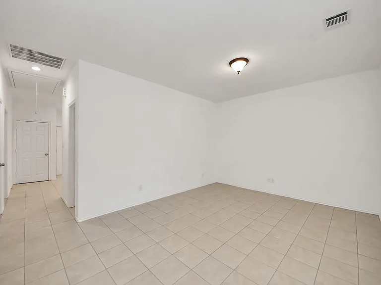 9210 Wheatley St — Photo 7