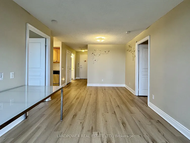 10 Northtown Way #1901 — Photo 5
