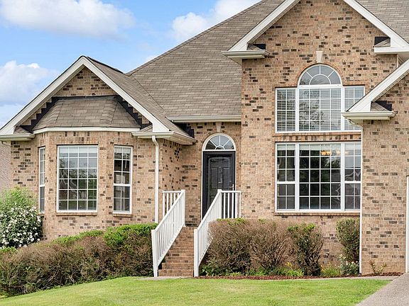 2nd image of 533 Bradford Dr