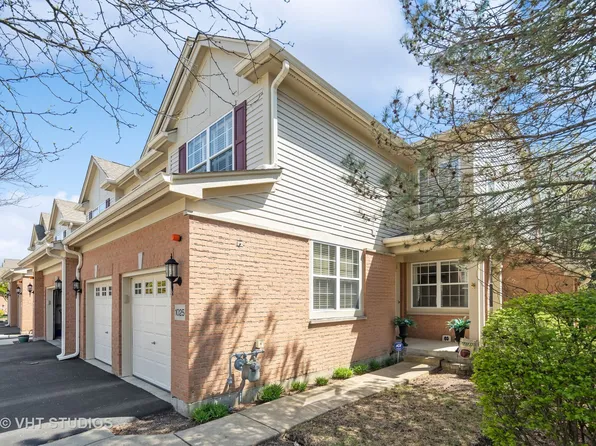 1025 Orchard Pond Ct, Lake Zurich, IL 60047