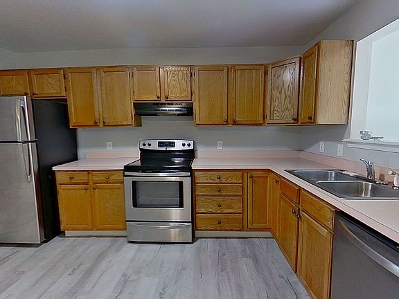 2nd image of 234 Dade Ct