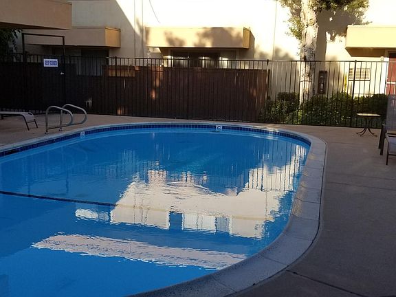 4th image of 4601 63rd St APT 21