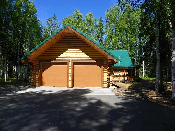 2nd image of 2593 Houghton Hill Dr
