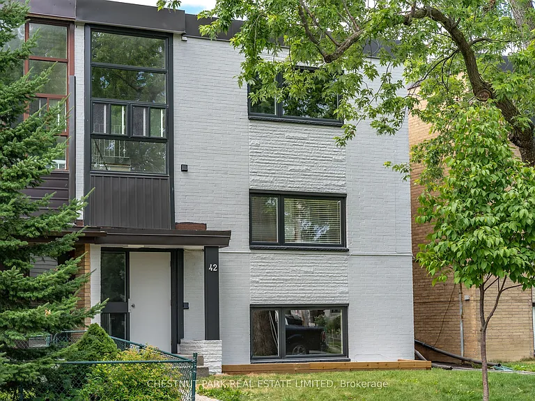 42 Cavell Ave — Photo 40