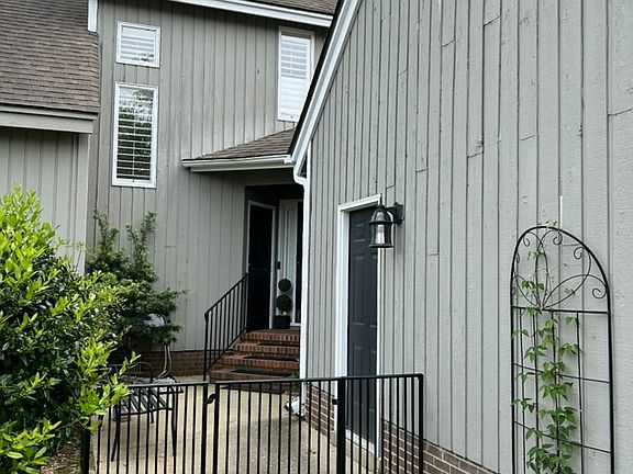 3rd image of 2504 Woodwind Dr #1