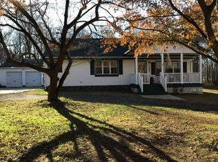 127 Daum Rd, Manalapan, NJ 07726