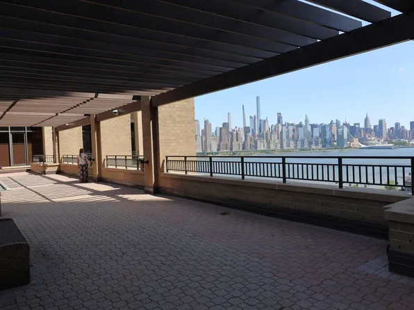 7000 Blvd East image 9 of 11