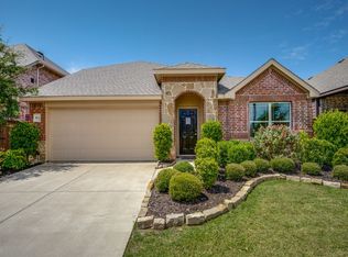 4013 Logan Dr, Heartland, TX 75126