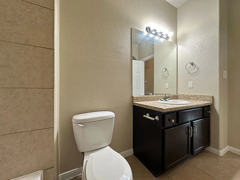 1306 Cavalry Ln — Photo 18