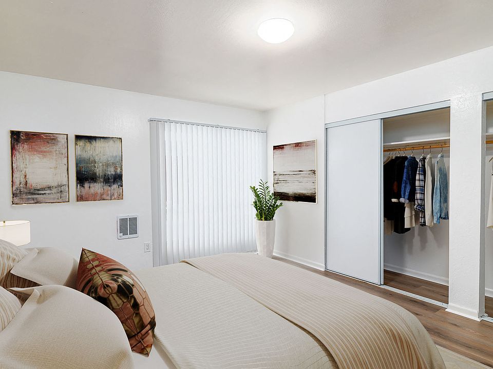 1st image of 310 6th Ave APT 4