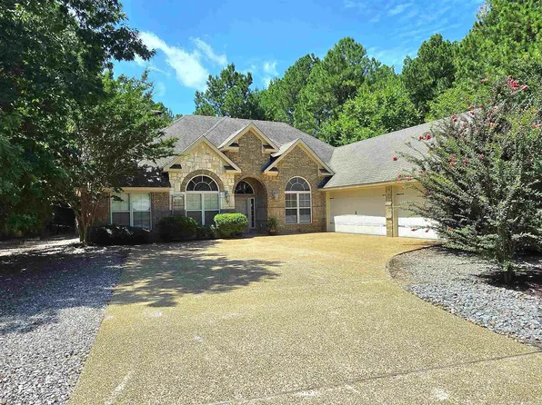 42 Manzanares Dr, Hot Springs Village, AR 71909
