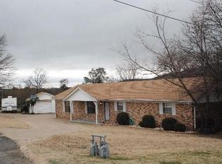 103 Crest Dr, Poteau, OK 74953