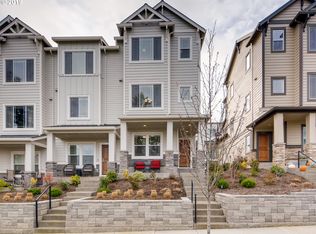 28677 SW Orleans Ave, Wilsonville, OR