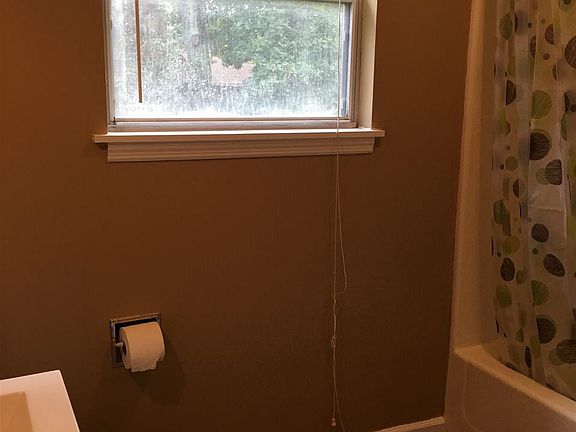 5th image of 3405 Timber Hill Dr SE