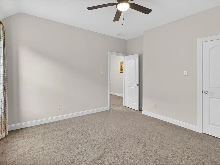 6007 Marsh Lake Ct — Photo 32