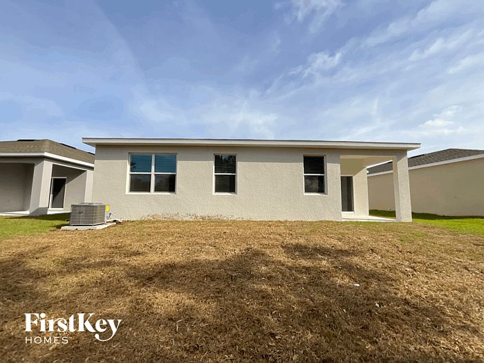 2nd image of 162 Windsor Reserve Dr