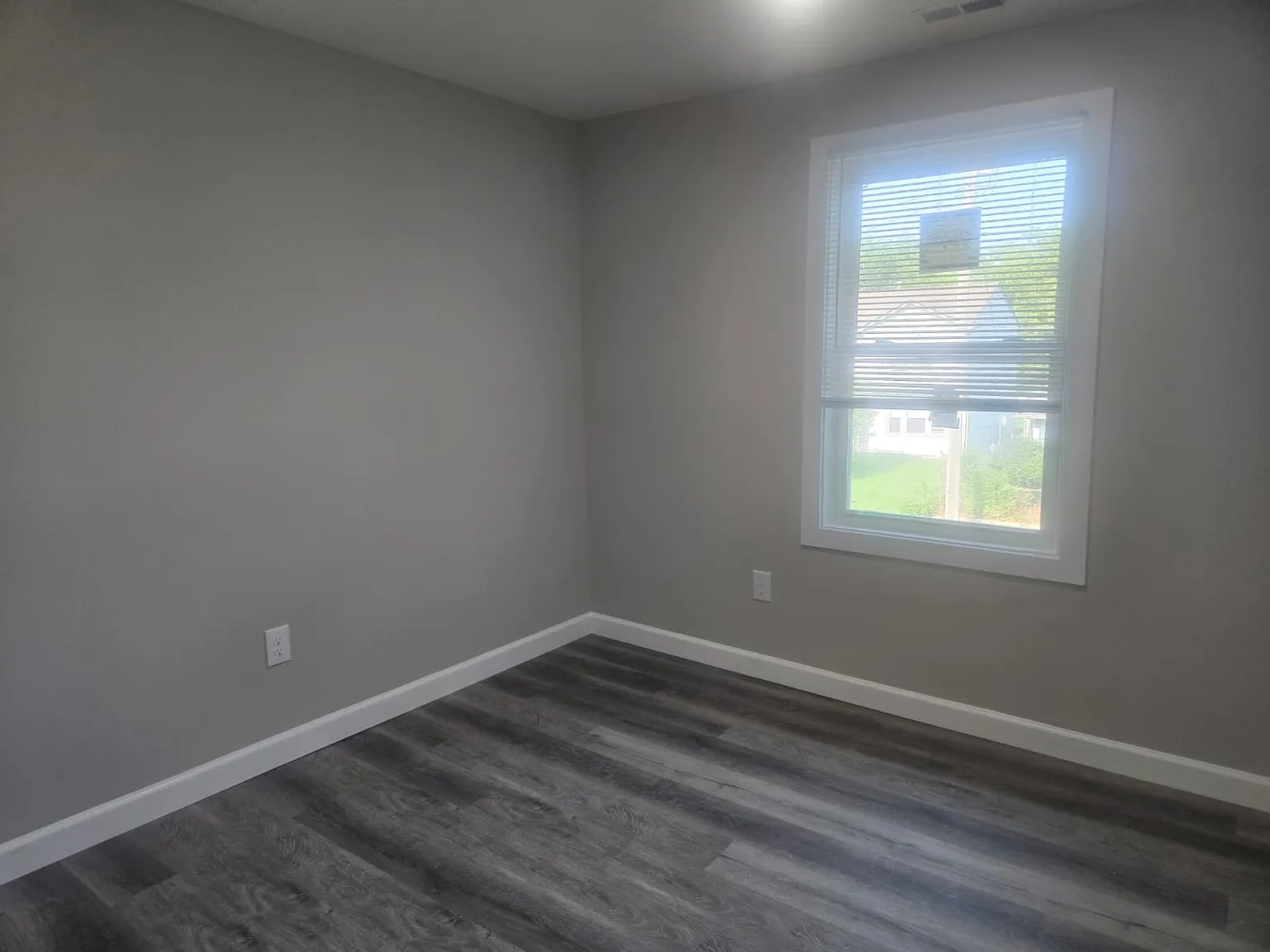 2 bed, $1,200 — Photo 4