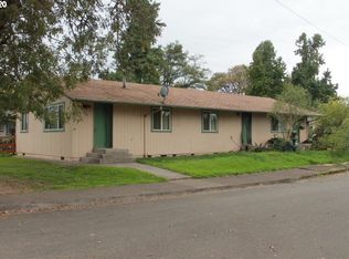 265 E 11th Ave, Junction City, OR