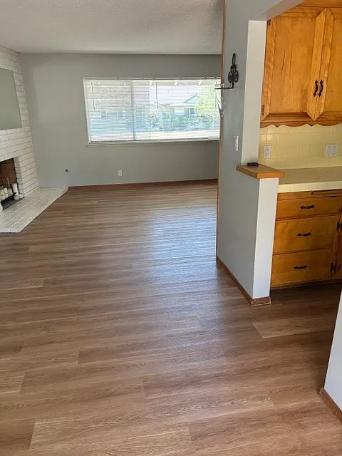 3816 Lealma Ave — Photo 3
