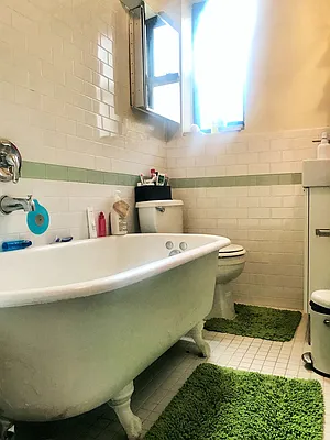 Rented by Brooklyn Hills Realty LLC | media 9