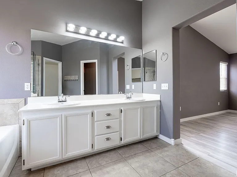 1109 Devon Downs Ave — Photo 30