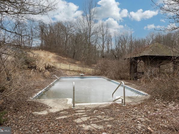 380 Glen Roy Rd, Nottingham, PA 19362