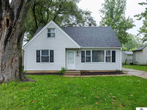 404 W 30th Ave, Bellevue, NE 68005