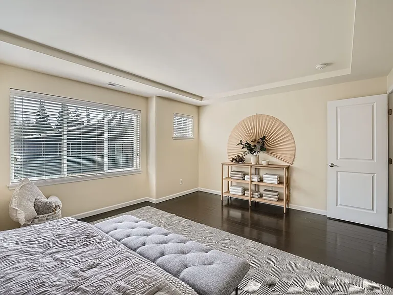 10502 SE 10th Ct — Photo 17