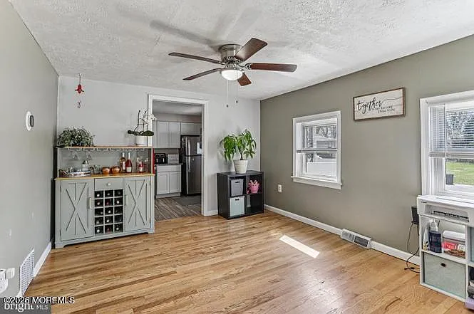 36 Browning Ave — Photo 18
